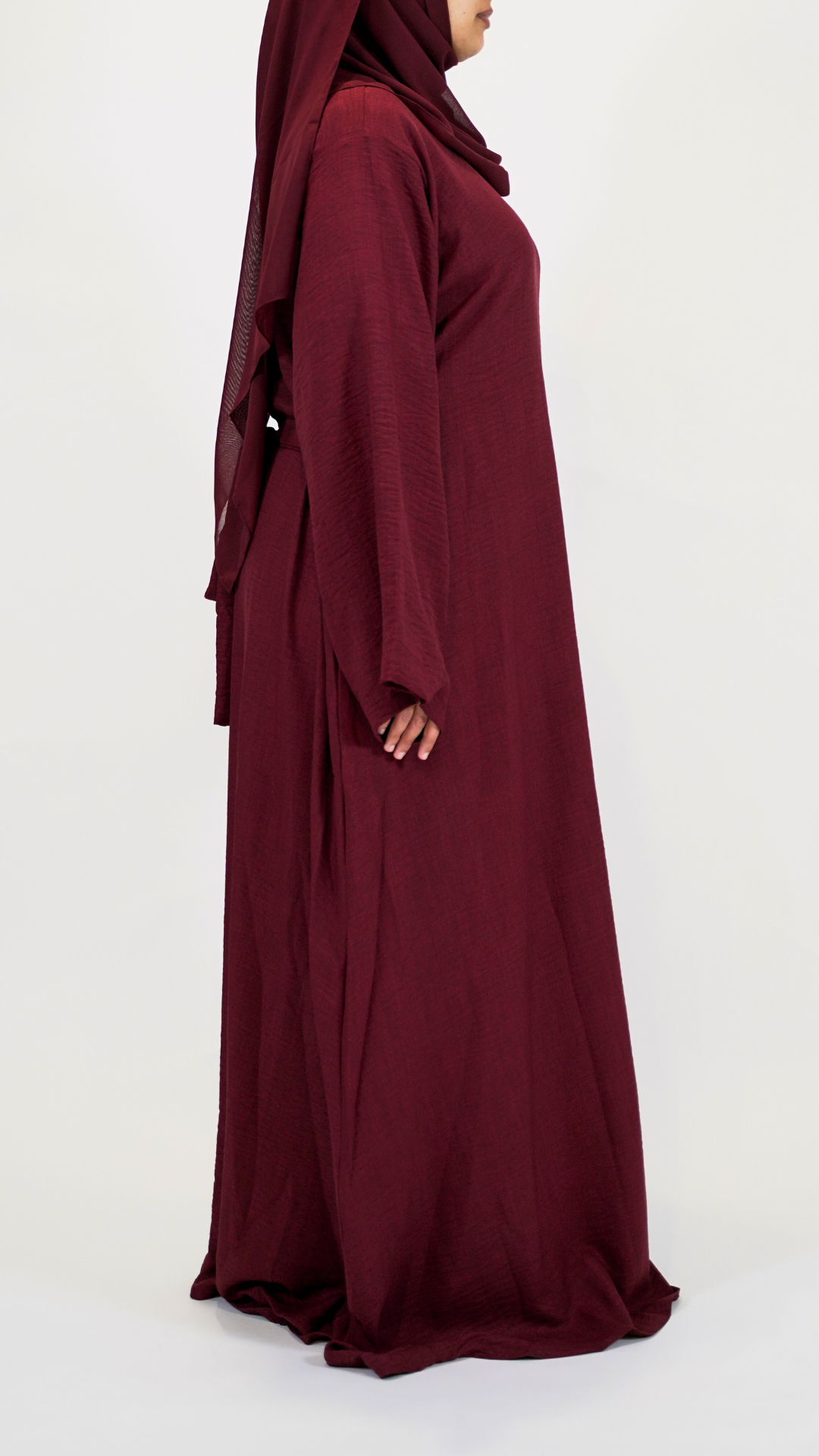 Closed Linen Abaya - Burgundy