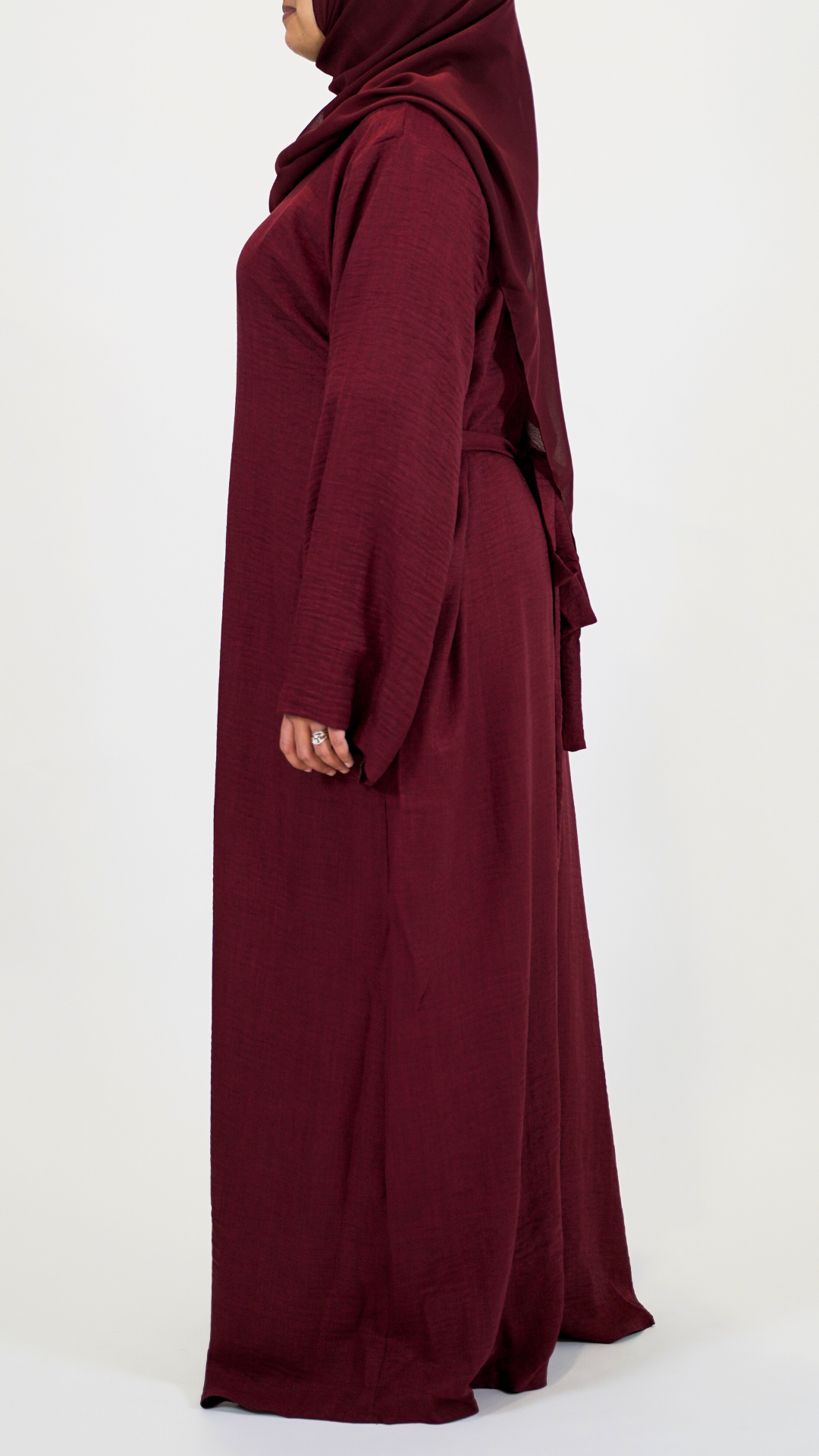 Closed Linen Abaya - Burgundy